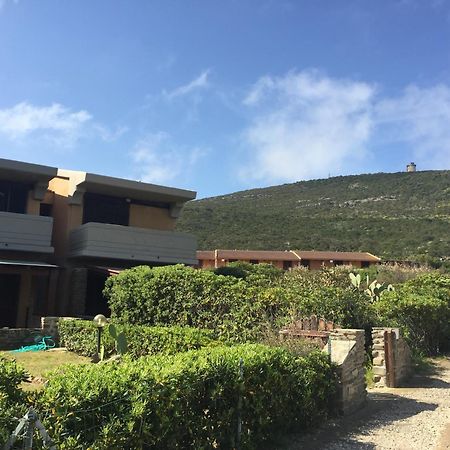 Sardinia Re - Casa Ibiscus Stintino Exterior foto